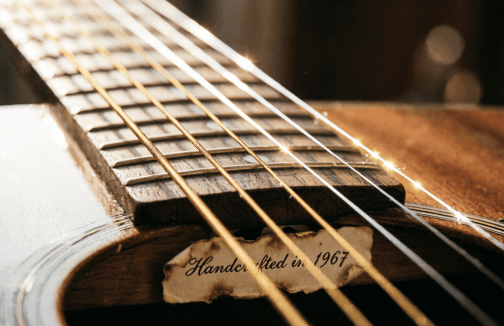 Влияние струн на звук гитары: возраст гитарных струн