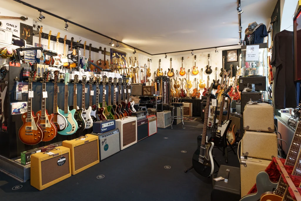 Купить гитару недорого в Москве в Тамбове M-PRO